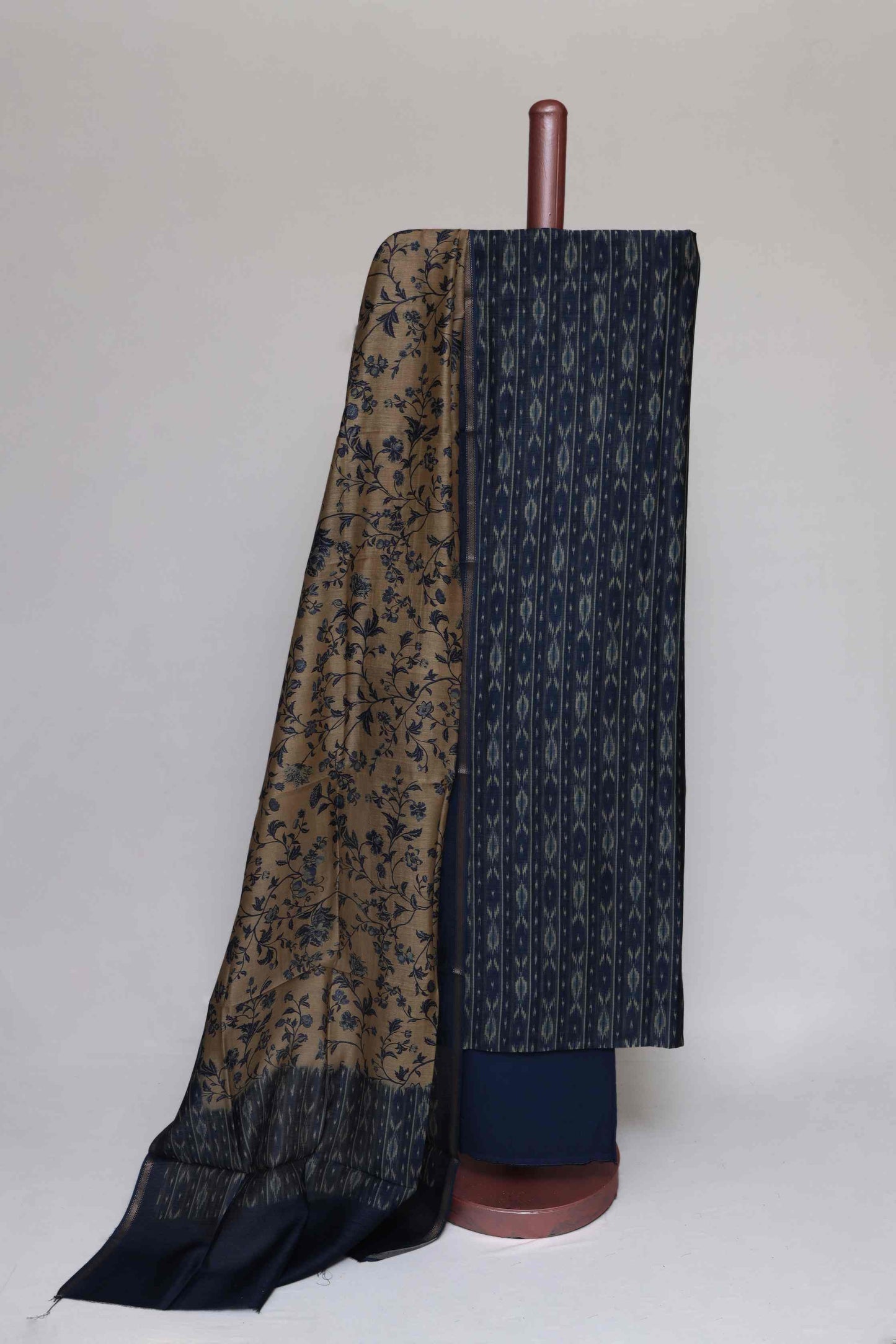 TEAL BLUE PRINTED TUSSAR SILK UNSTITCHED SUIT SET