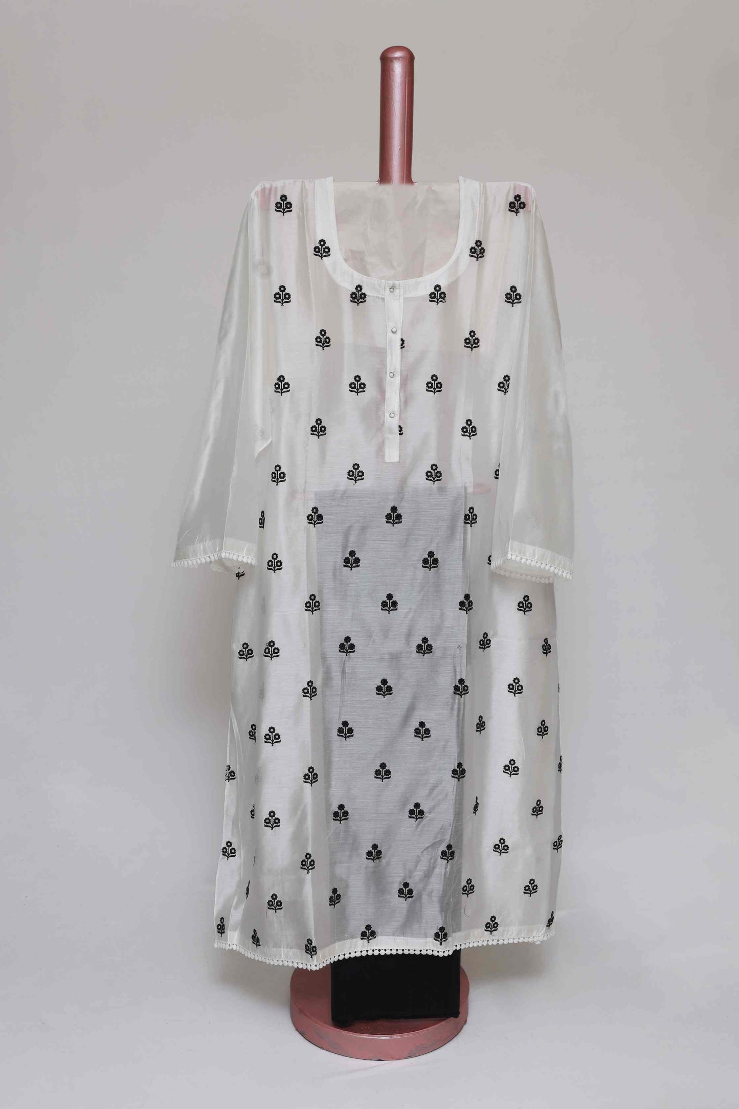 WHITE CHANDERI EMBROIDERED SEMI STITCHED SUIT SET