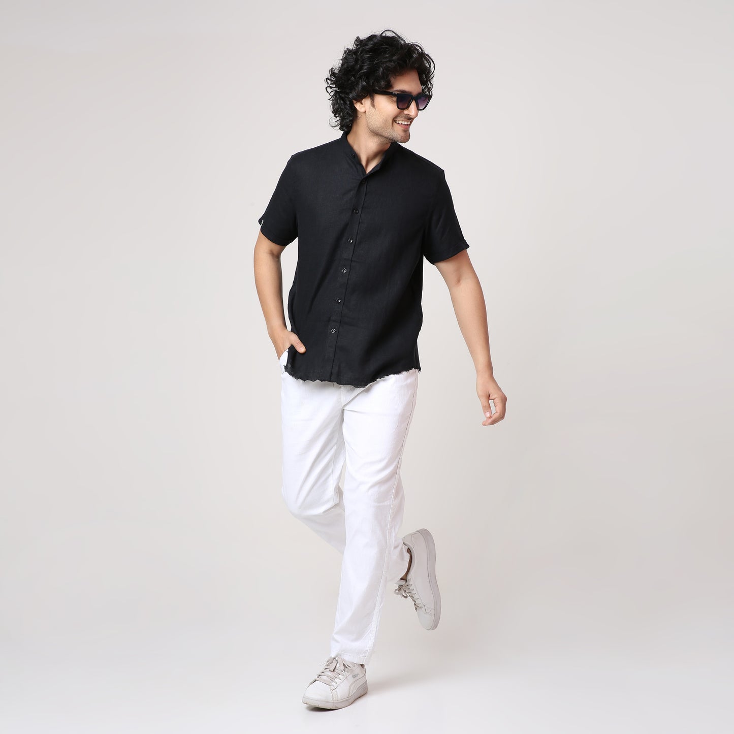 BLACK STAPLE SHIRT