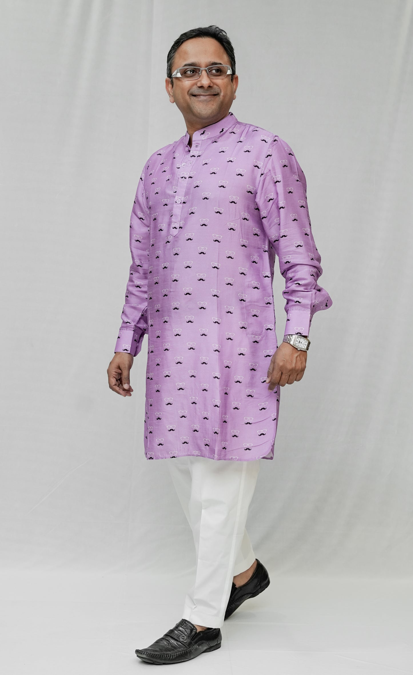 GROUCHO GLASS PRINTED MEN'S KURTS