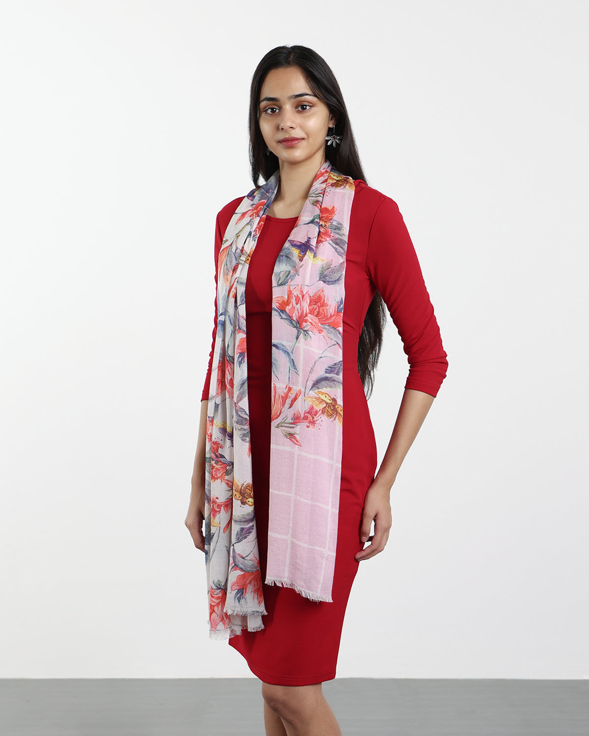 ROSETTE GARDEN SCARF