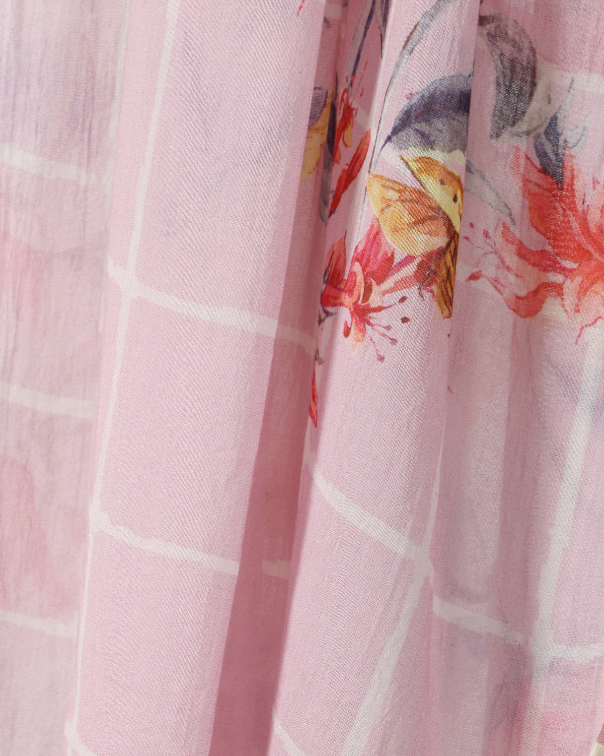 ROSETTE GARDEN SCARF