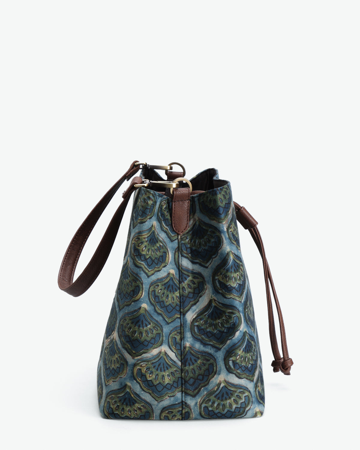 PEACOCK DANCE HAND BAG