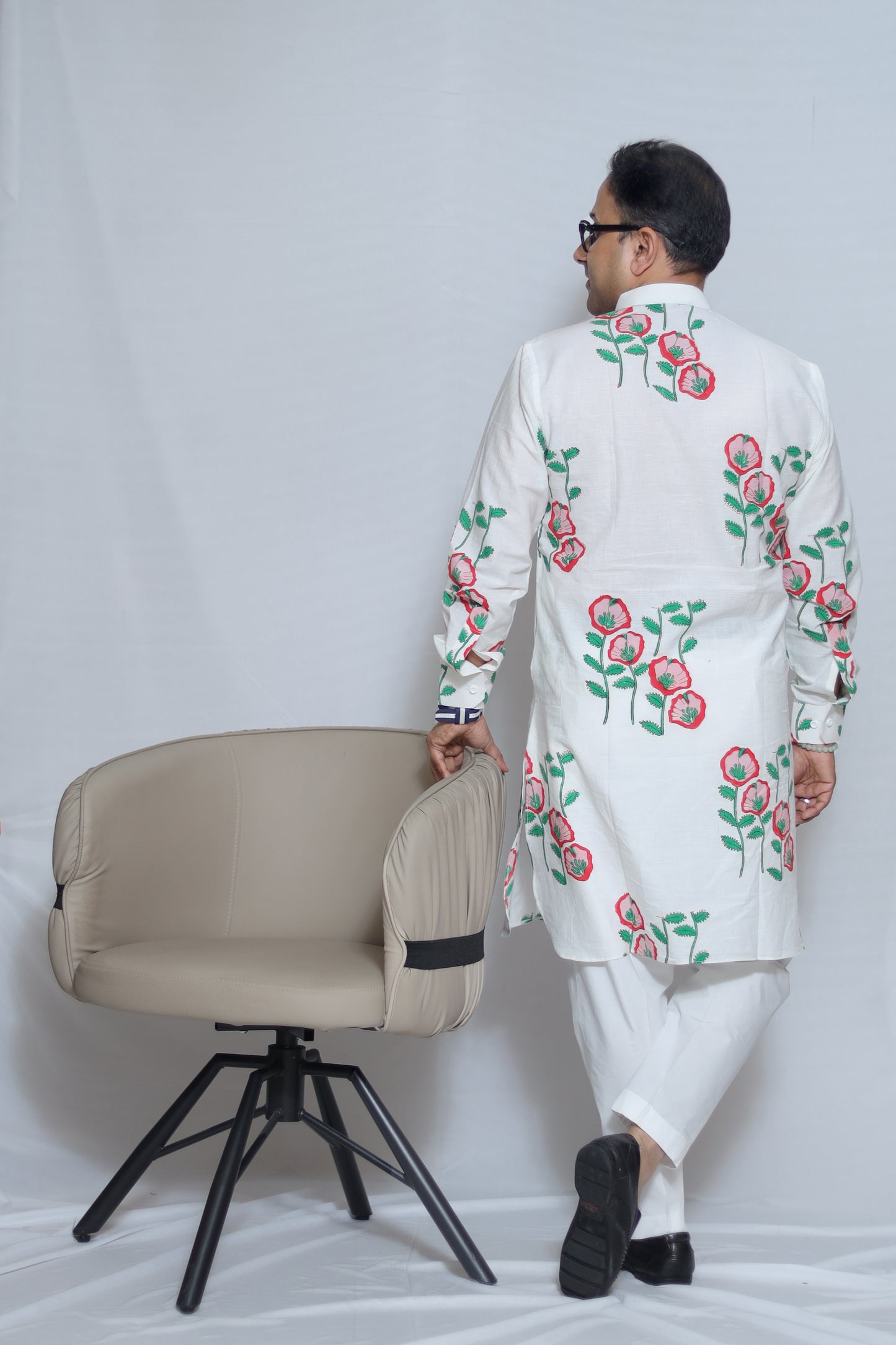 FLORAL PRINTED MEN'S KURTA