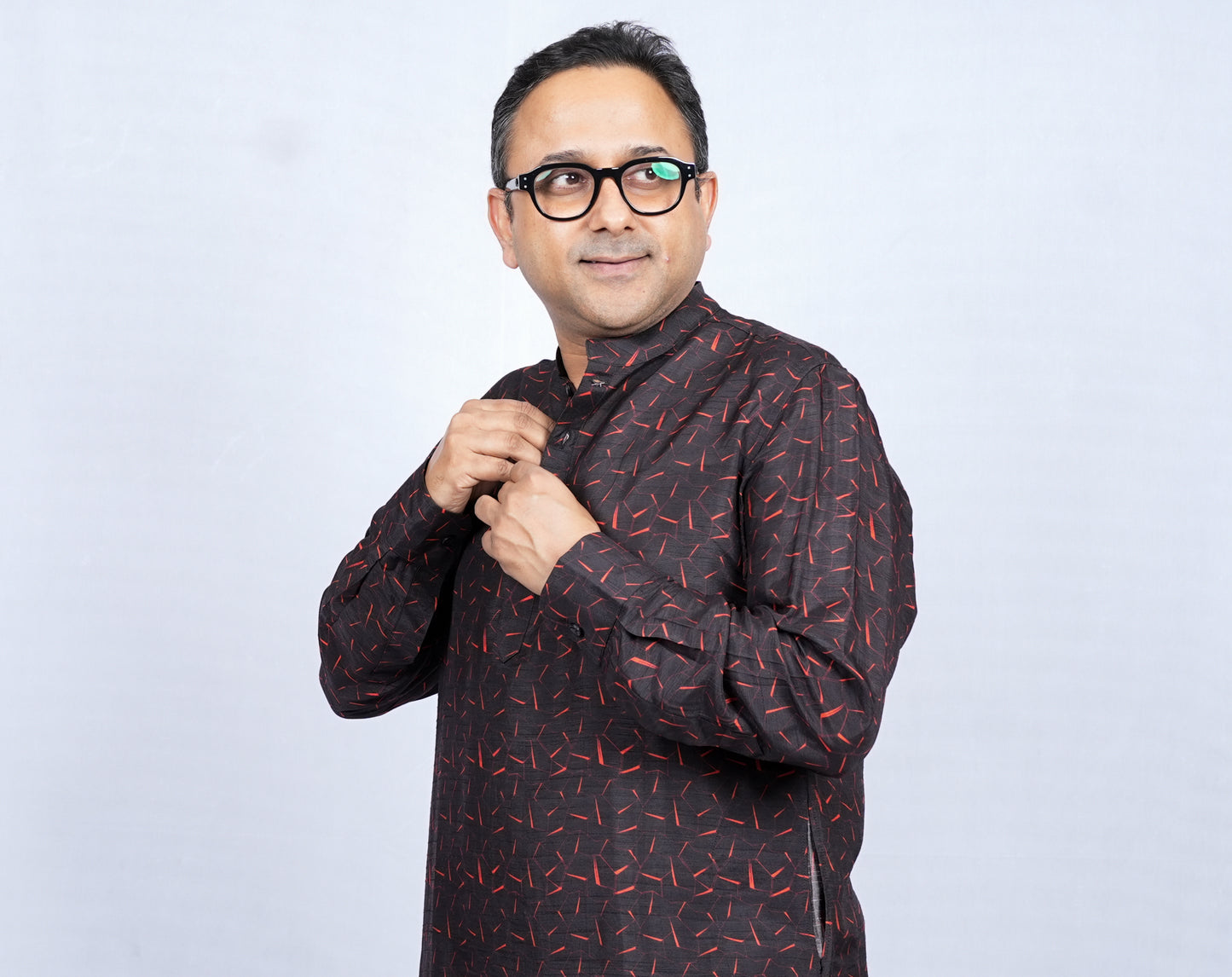 GEOMETRIC PATTERN PRINT MEN'S KURTA