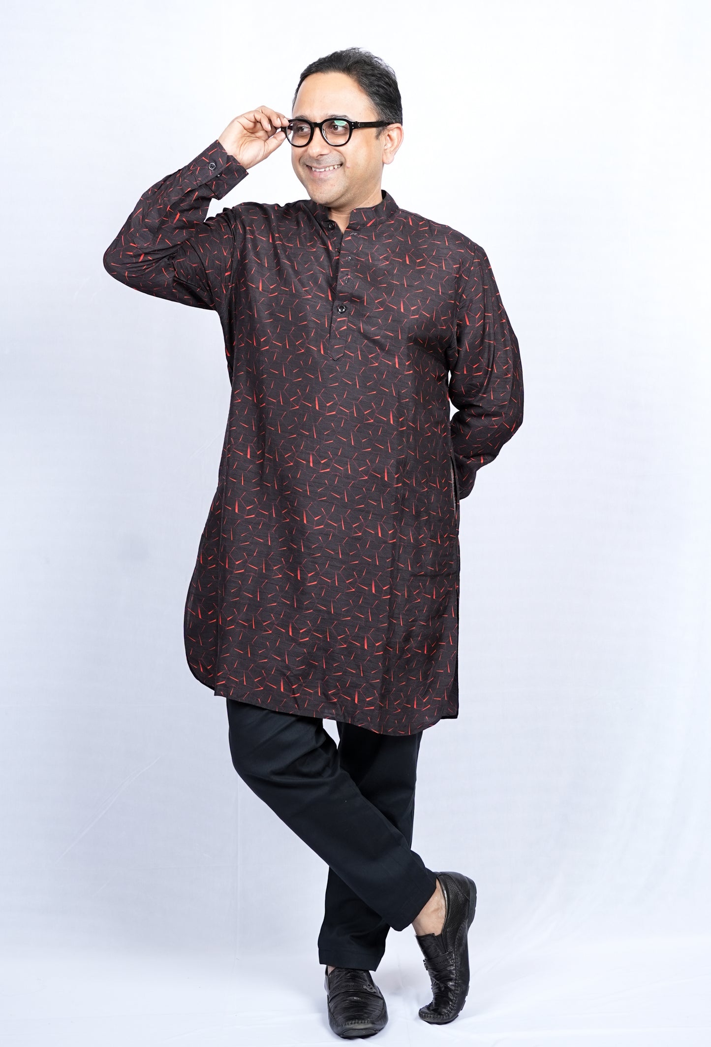 GEOMETRIC PATTERN PRINT MEN'S KURTA