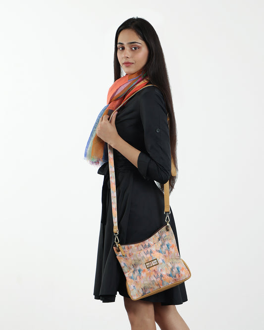 CHROMATIC FUSION HAND BAG