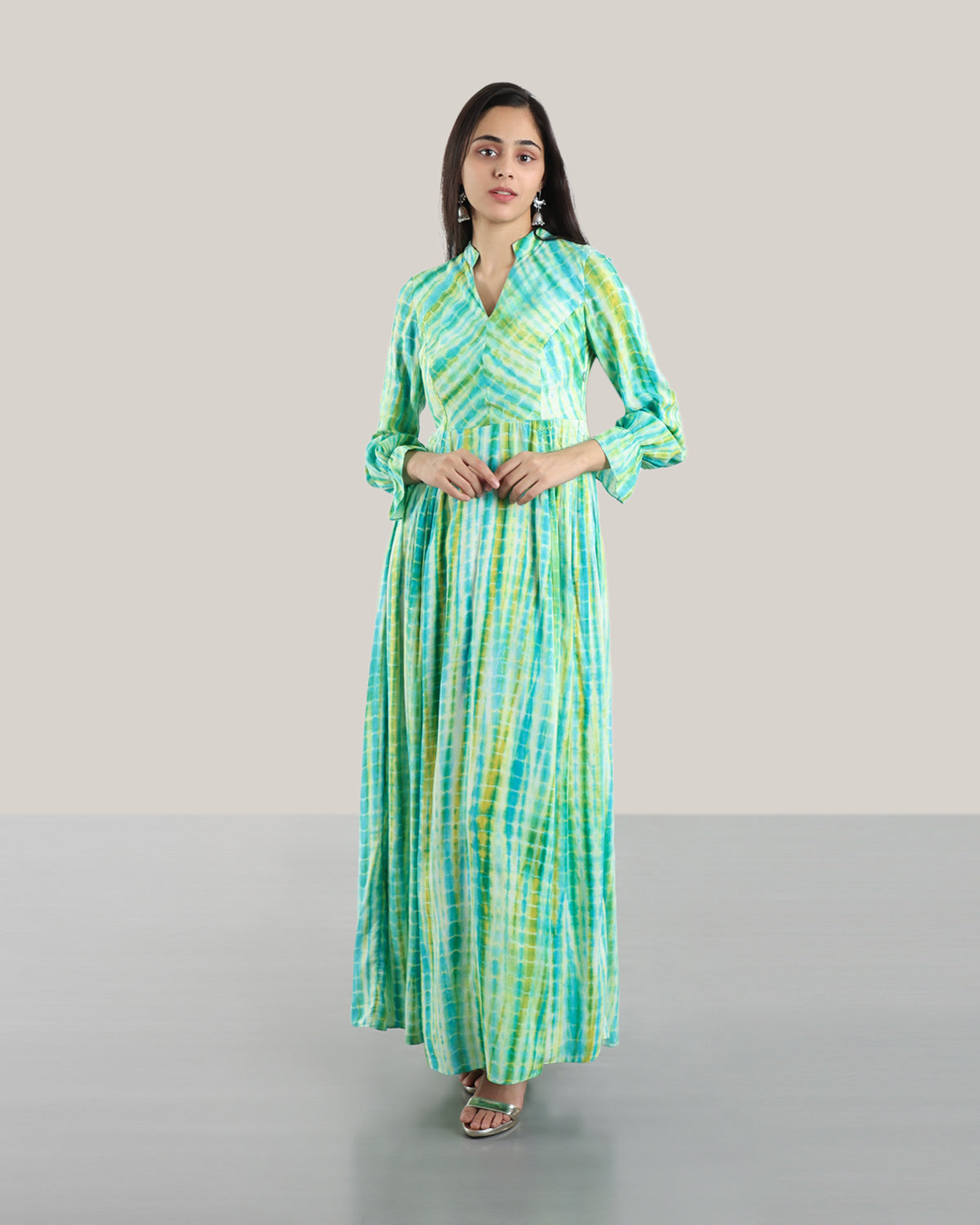 Green Tie-Dye Anarkali Set | Tie dye outfits, Tie dye fashion, Stylish  party dresses