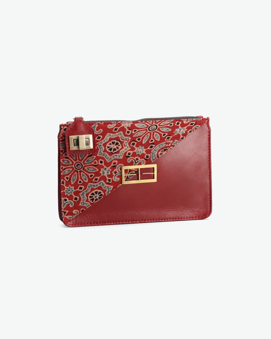 AZARAK CHERRY RED CLUTCH