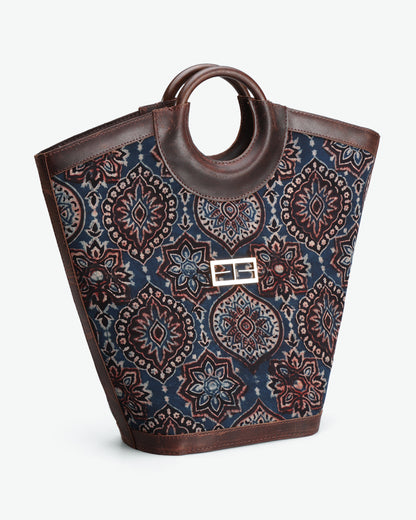 BASKET BLUES TOTE BAG